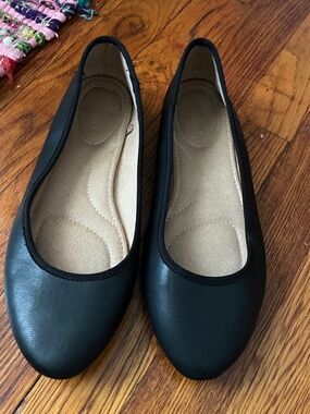 Ballerina style flats